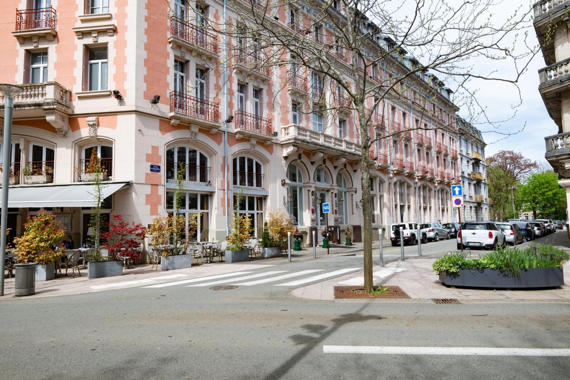 Grand Hotel Du Tonneau D'Or Белфор Екстериор снимка